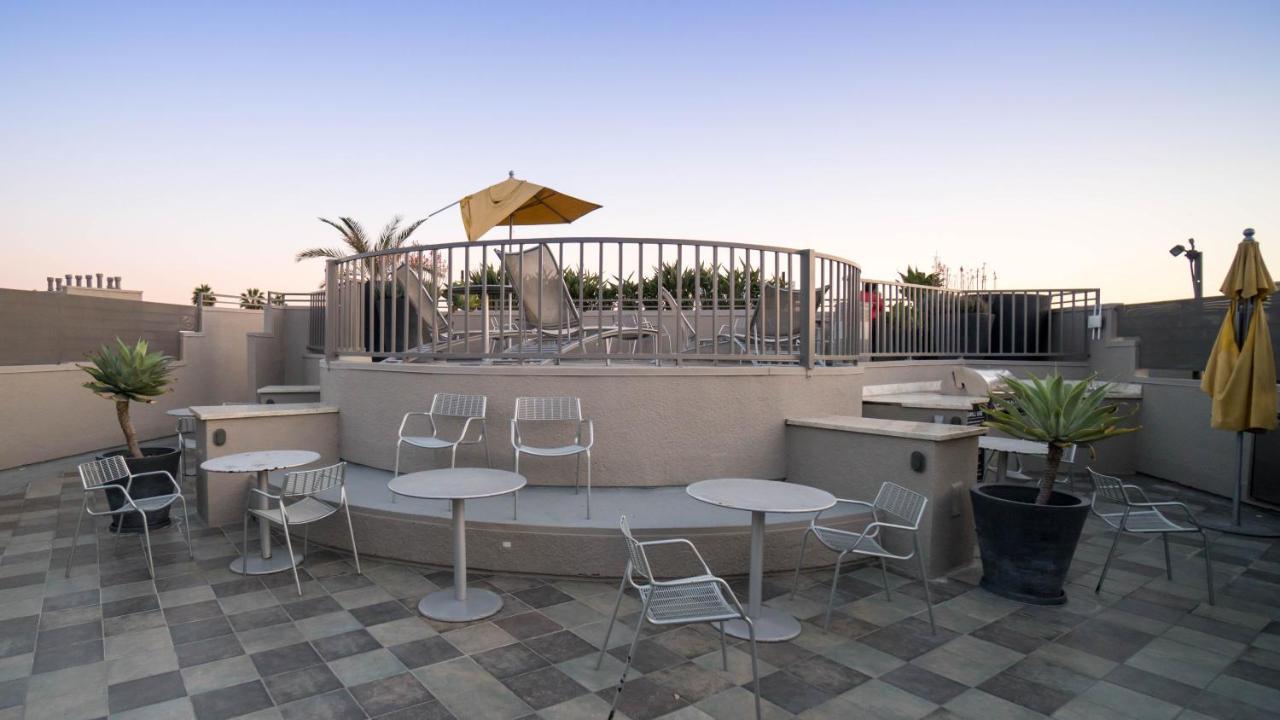 Luxury, Hollywood Walk Of Fame Apartment Los Angeles Exterior photo